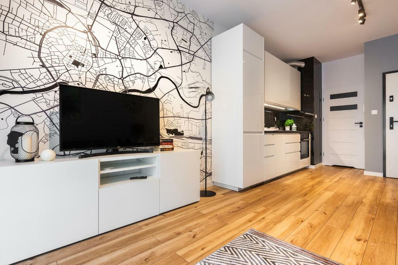 Novum With Parking Apartment